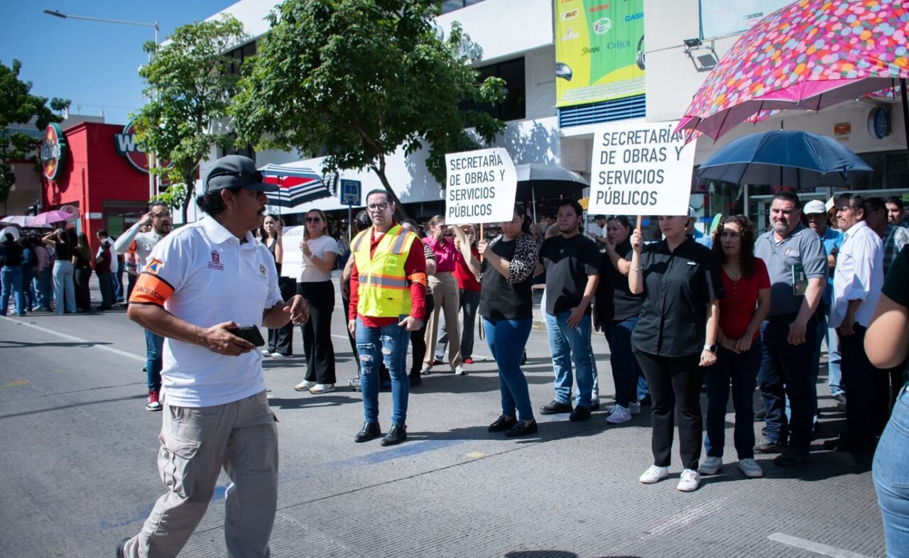 Ayuntamiento de Culiacán logra evacuar a 2 mil 284 empleados durante simulacro