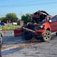 Luego de salir de una fiesta, tres personas se matan en aparatoso accidente en La Costerita