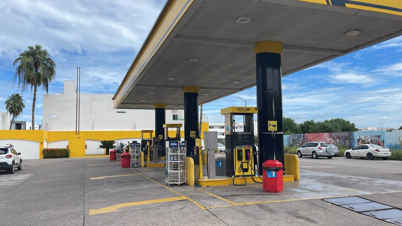 Empleado de gasolinera es ‘levantado’ en estación de servicios de Tres Ríos en Culiacán