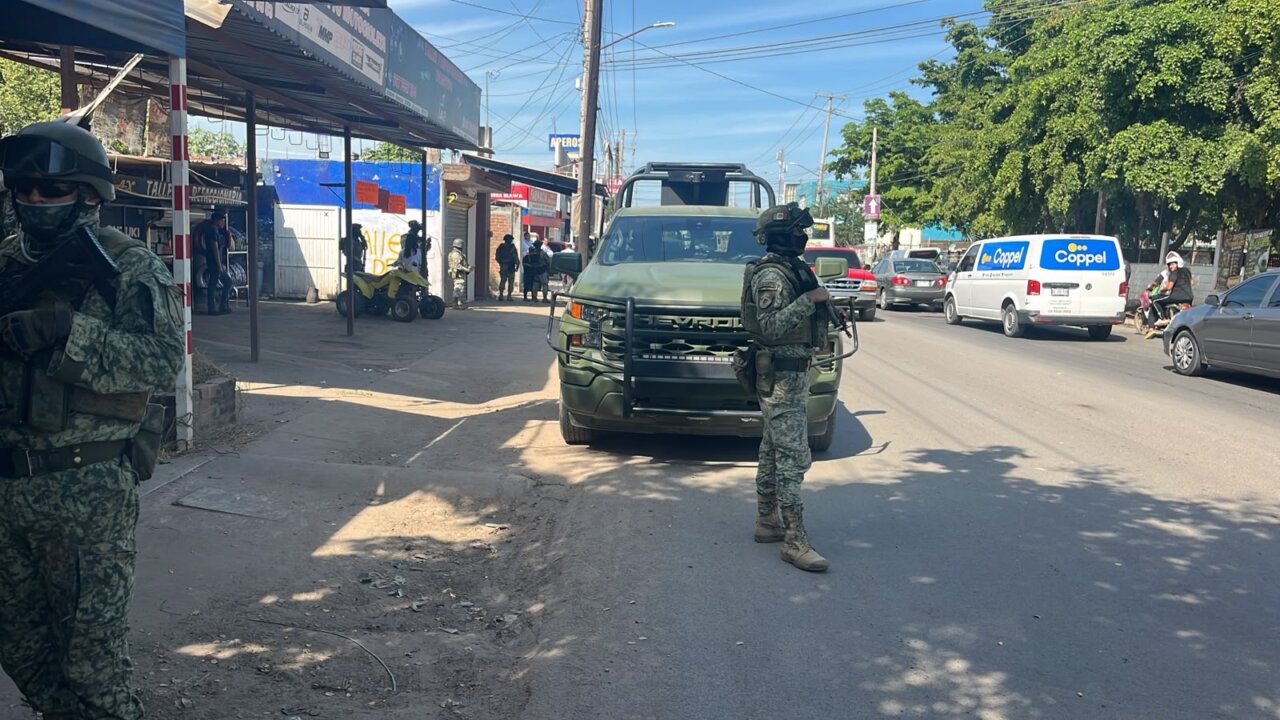 Acribillan a balazos a un joven en un taller de motos de Culiacán