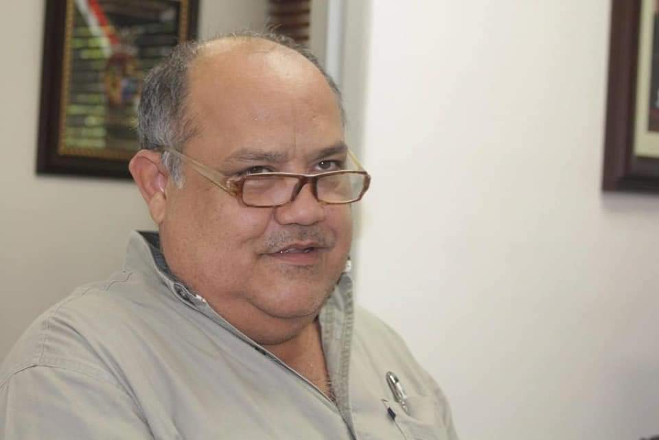 Muere el periodista sinaloense Óscar Valenzuela