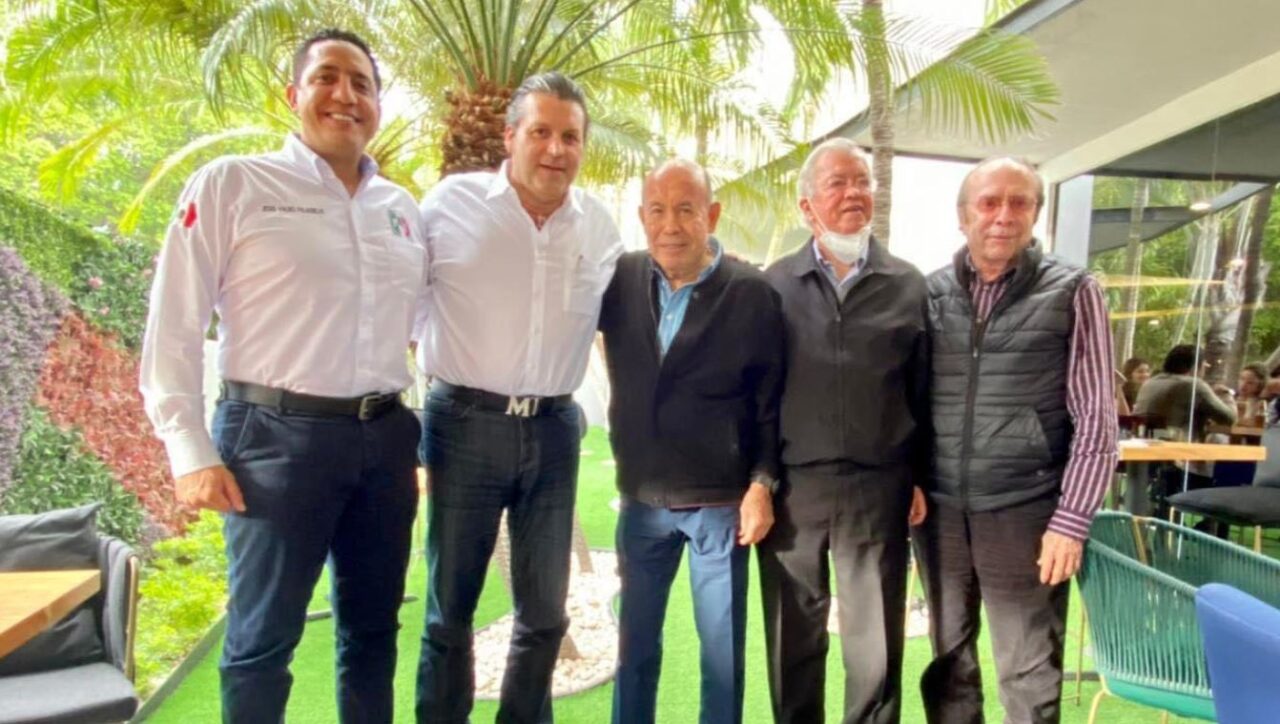 Reunión Juan Millán Mario Zamora Jesús Valdés
