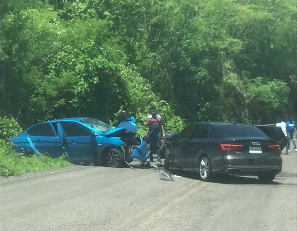 Accidente fatal en Cosalá; mueren madre e hijo al chocar autos de ...