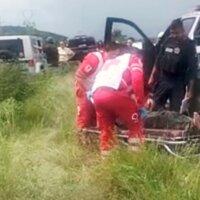 Cuando regresaban del «Cosaltazo» se vuelcan en la carretera y uno fallece