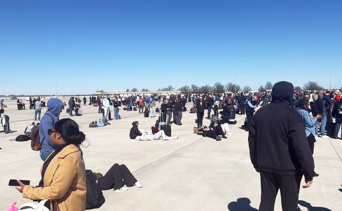 amenaza de bomba kanzas aeropuerto