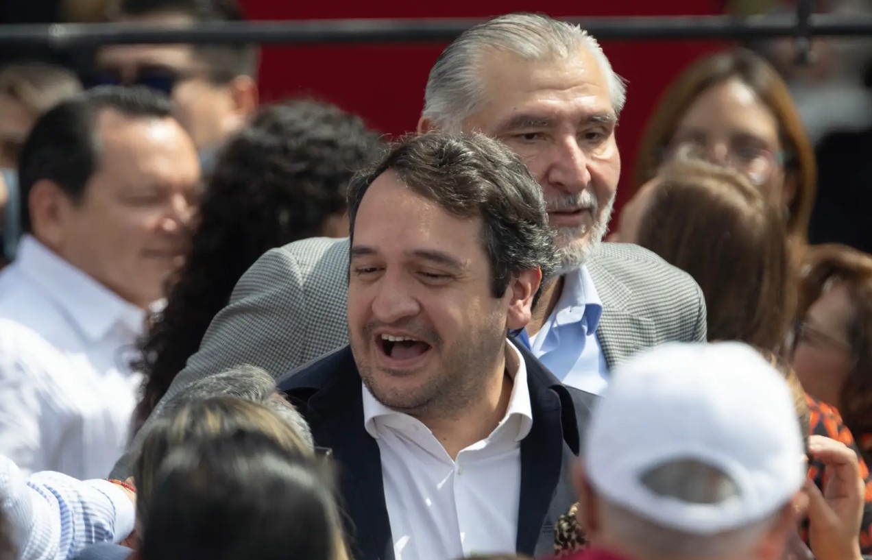 Gobernadores de Morena cierran filas con Andy López Beltrán y critican a EU por quitarle VISA