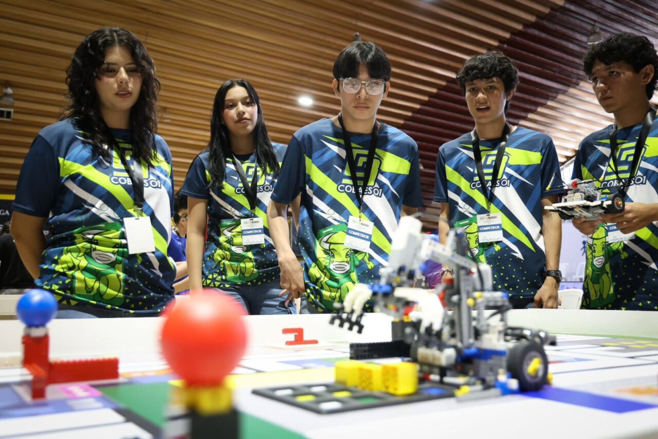 competencias COBAES en China y Ontario california