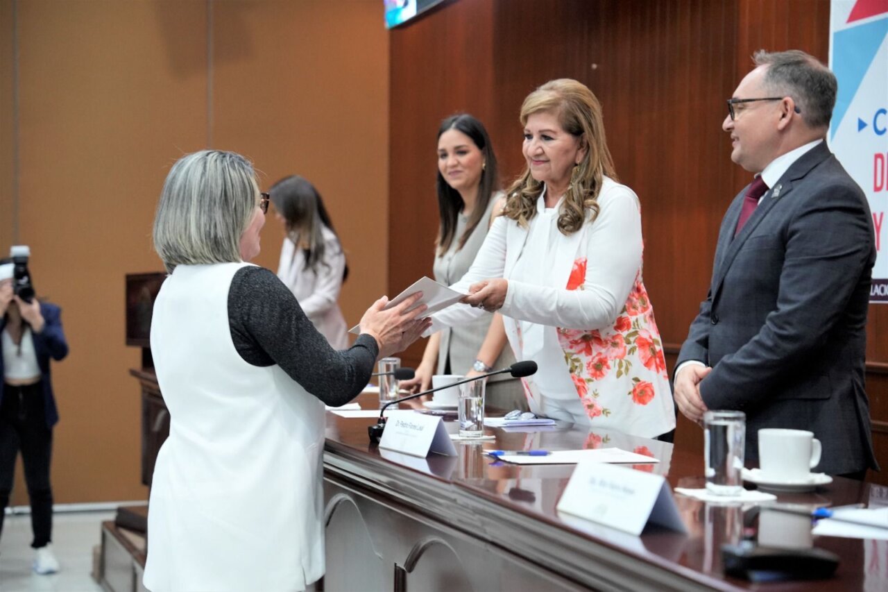 congreso evento de paz tere guerra