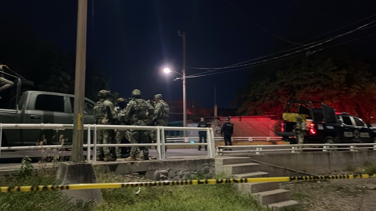 Identifican a dos de las cuatro personas asesinadas en el Vallado Viejo en Culiacán; eran madre e hijo