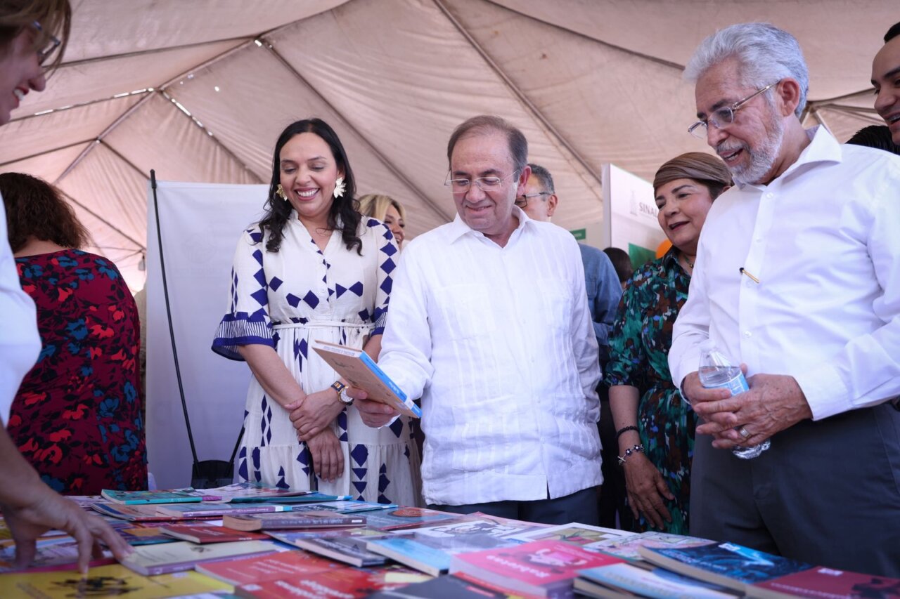 La Feria del Libro COBAES Guasave 2026 inicia con actividades para toda la familia