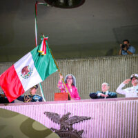 Graciela Domínguez se convierte en la primera mujer gobernadora de Sinaloa en dar El Grito