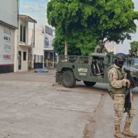 Hombre es acribillado a tiros frente al Panteón Civil de Culiacán