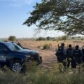 Camino de terracería y área enmontada cerca del fraccionamiento Stanza Granada, donde fue localizada la víctima.