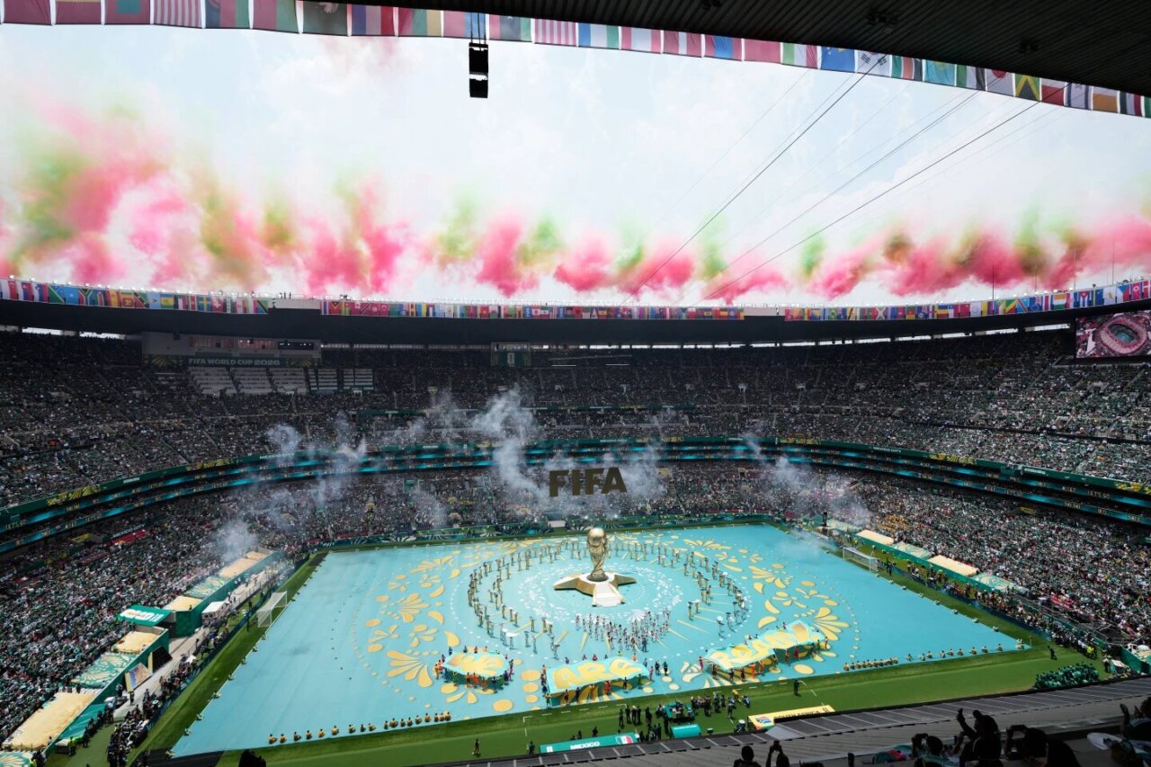 Vista panorámica del Estadio Azteca en la Ciudad de México previo al partido inaugural del Mundial 2026.