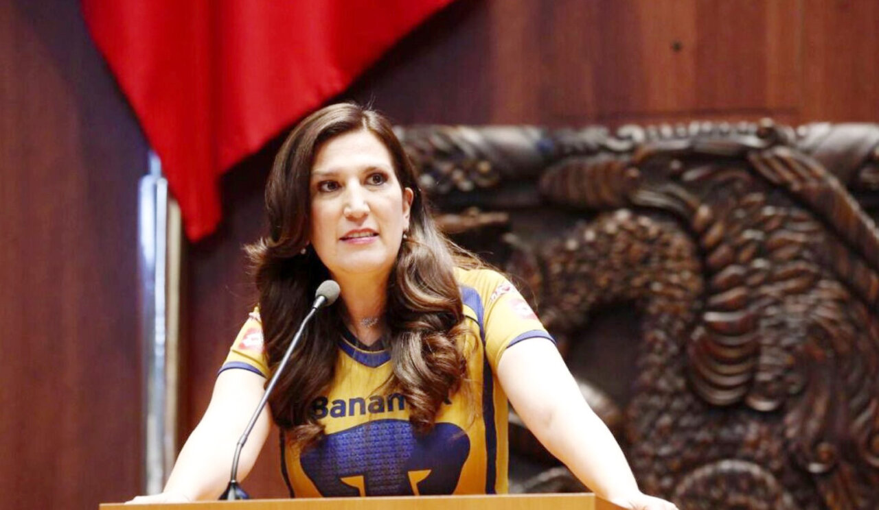 Kenia López pide desaparecer los poderes en Sinaloa, tras regreso del gobernador