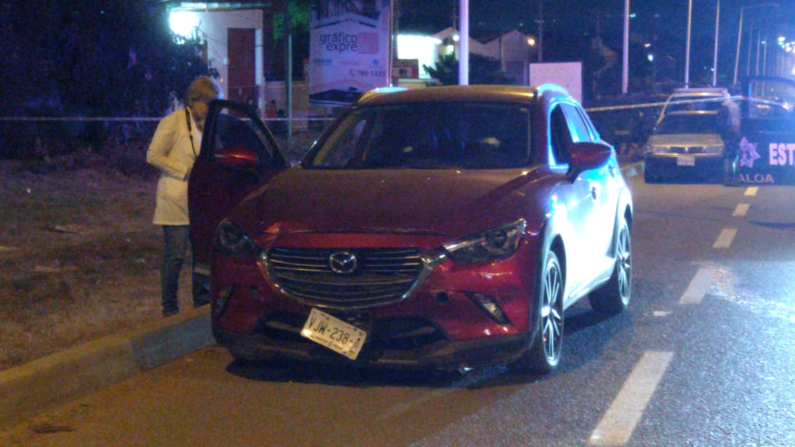  Matan a hombre a bordo de una camioneta Mazda tinta - ReflectoresMX