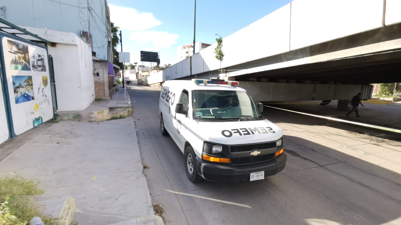 Encuentran a joven asesinado y quemado, en el malecón viejo
