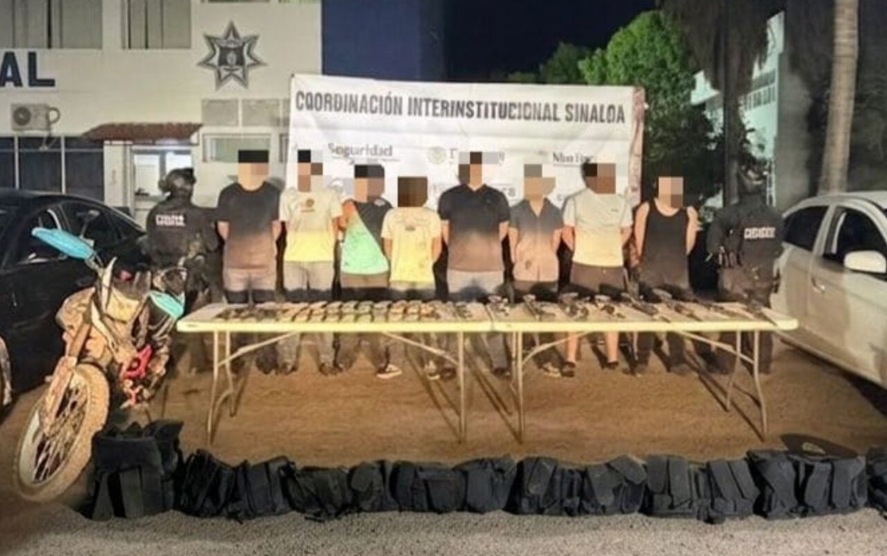 ocho detenidos