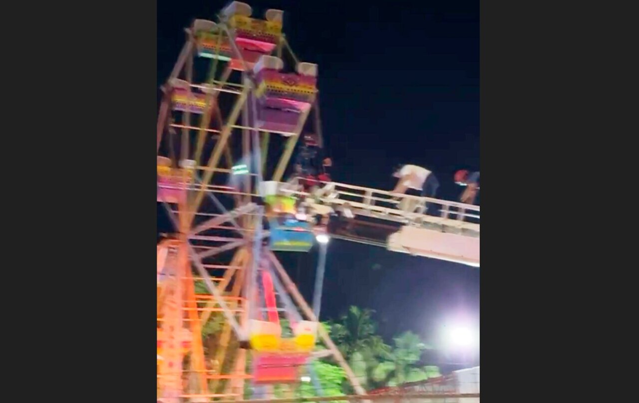 rueda de la fortuna parque 87
