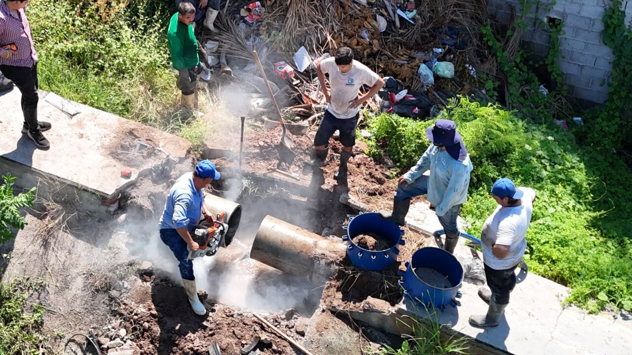 Agua regresará esta tarde en Culiacán, tras concluir Japac trabajos de reparación de tubería